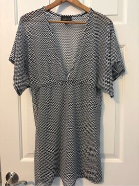 Jordan Taylor Women's Mesh Swim Coverup - Black & White - Sz L